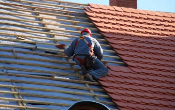 roof tiles Isham, Northamptonshire